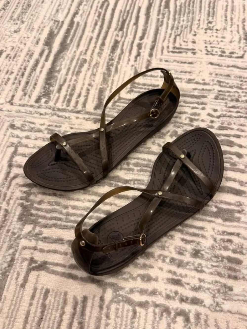 Crocs women's size 9 